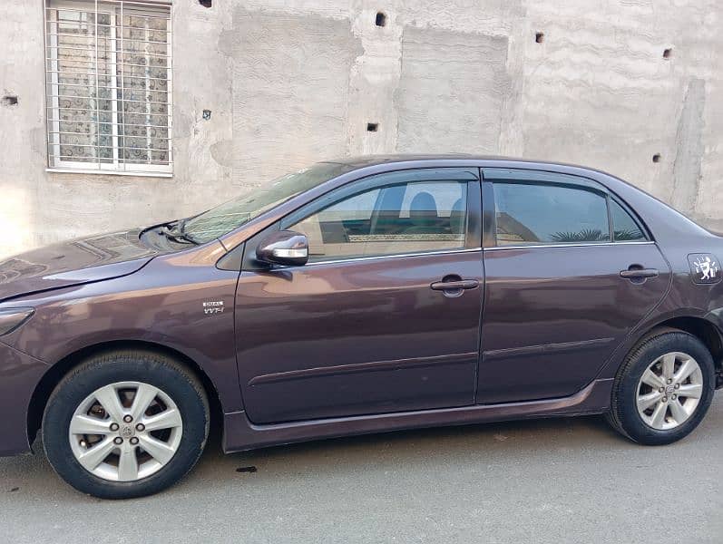 Toyota Corolla Altis SR 1.6 Automatic 11