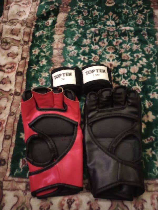 MMA gloves with hand wraps 2