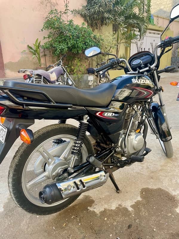 Suzuki GD 110S Karachi Registered 2022/2023 11