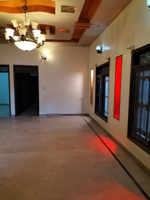 200 sq yards beutyfull portion for rent in Gulshan e Ismail society 2