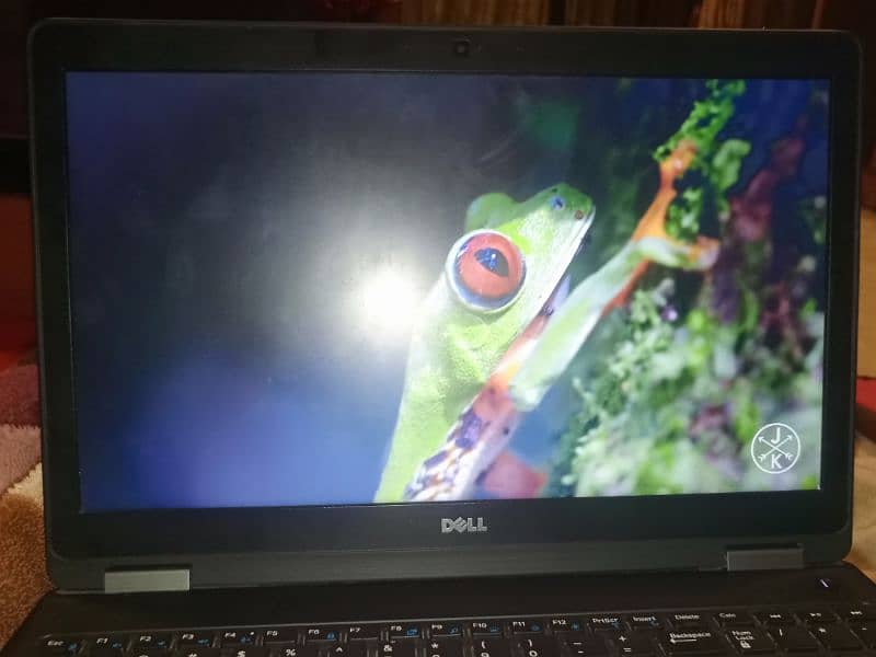 DELL Latitude E5570 0