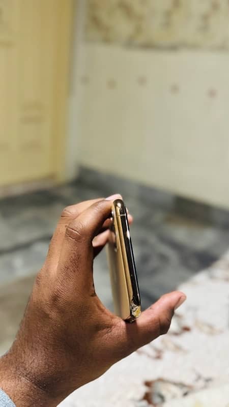 iphone 11 pro max 5