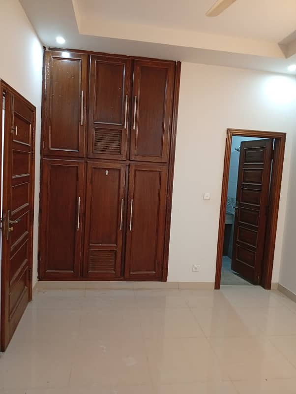 4marla 2beds tv lounge kitchen attached baths neat clean upper portion for rent in G 13 4 islamabad 1