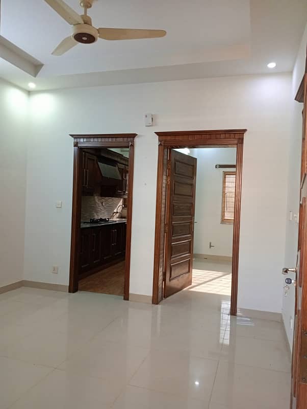 4marla 2beds tv lounge kitchen attached baths neat clean upper portion for rent in G 13 4 islamabad 3