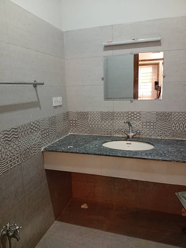 4marla 2beds tv lounge kitchen attached baths neat clean upper portion for rent in G 13 4 islamabad 5