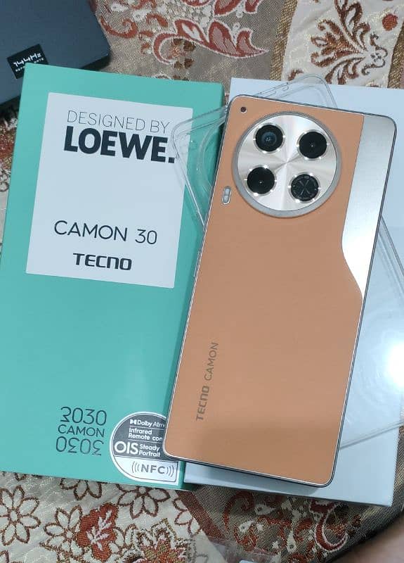 Tecno Camon 30 2