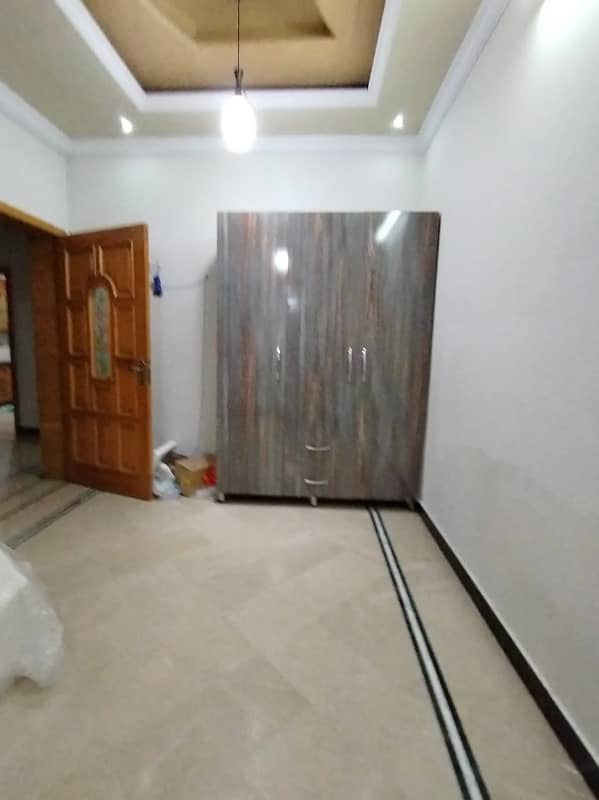 4marla 2beds tv lounge kitchen attached baths neat clean upper portion for rent in G 13 4 islamabad 4