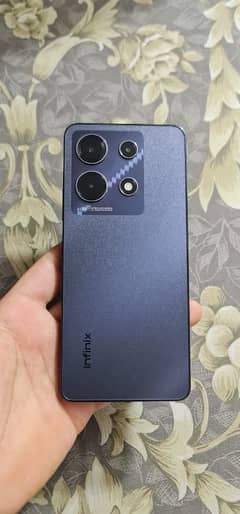 Infinix Note 30