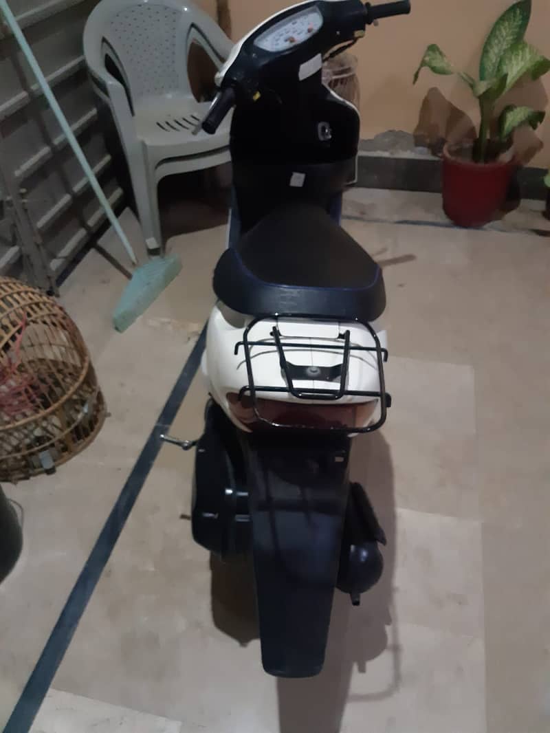 Honda dio 49cc scotty 2