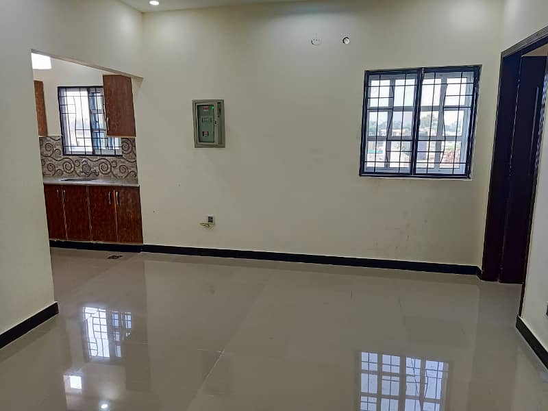 Scond Floor Flat Available For Office Use In Johar Town Near Expo Center 3