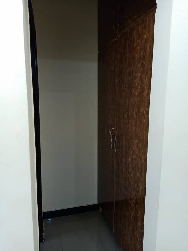 Scond Floor Flat Available For Office Use In Johar Town Near Expo Center 8