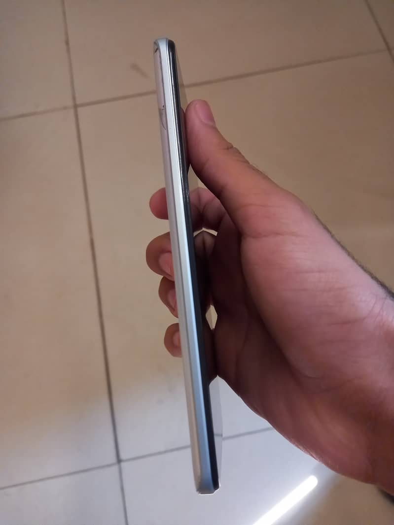 Vivo Y55 8/128gb 2