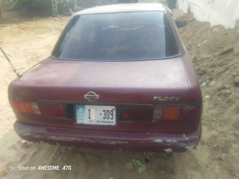 Nissan Sunny 1993 4