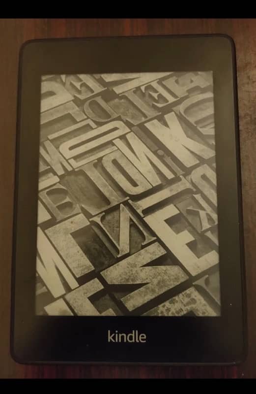 Paperwhite Kindle 11th gen Warm light 0