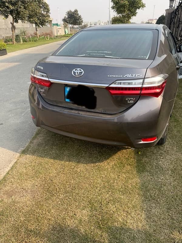 Toyota Altis Grande 2018 1