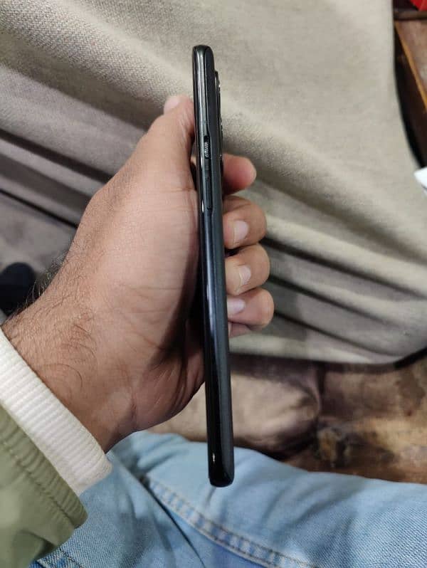 OnePlus 9 pro 8.256gb all ok . 03244097486 5