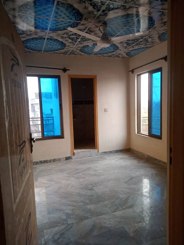 Family Apartment / Flat For Rent In Phase 5 0