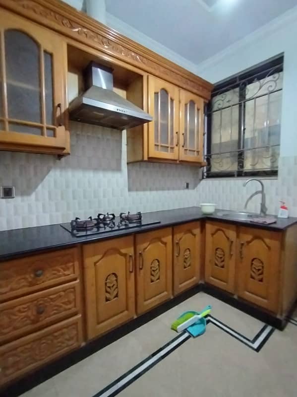 10marla 3beds DD TV lounge kitchen attached baths neat clean open basement for rent in G 13 4 islamabad 0