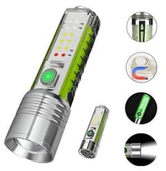 Multifunctional Zoom Flashlight 520 A