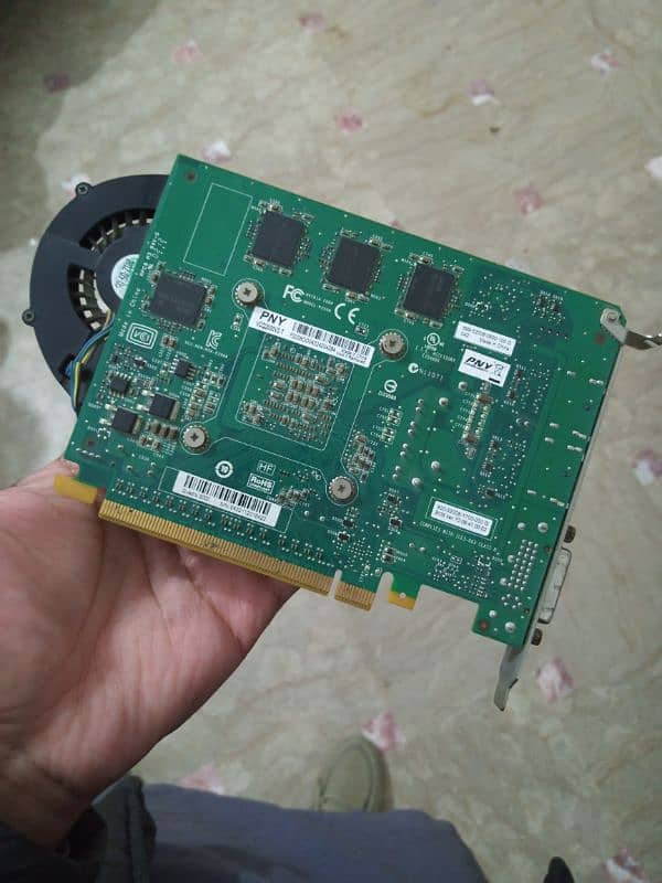 quadro 2000 1gb graphic card 2