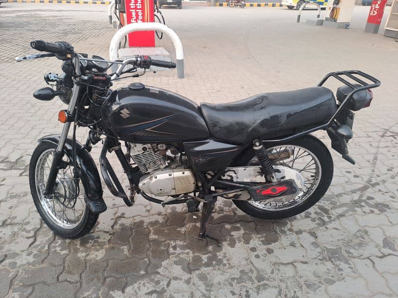 Suzuki Gs150 Bike 1