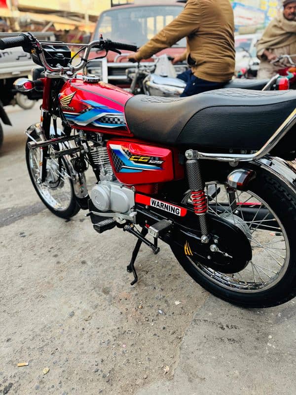 Honda 125 2024 8