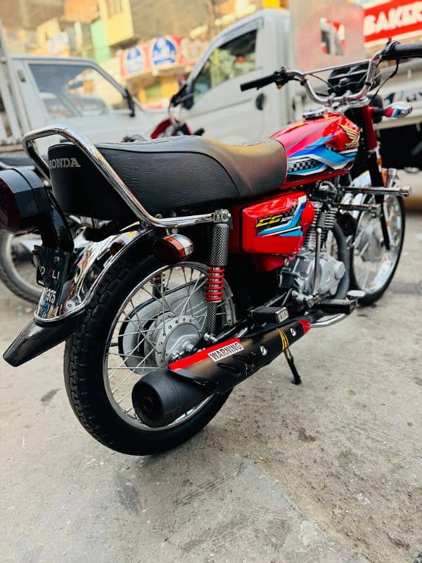 Honda 125 2024 10