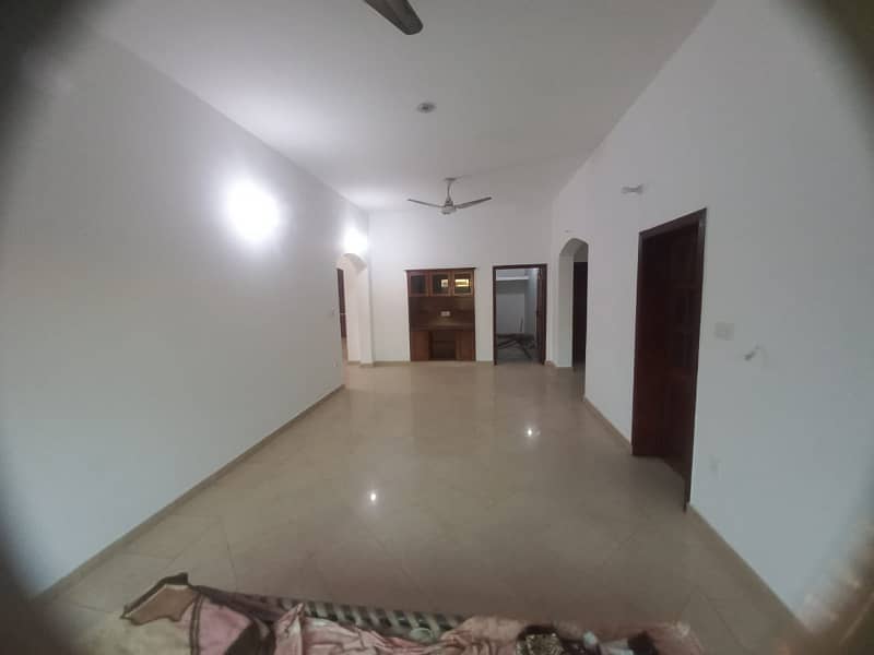 1 kanal house available for sale in Velencia housing society Lahore 22