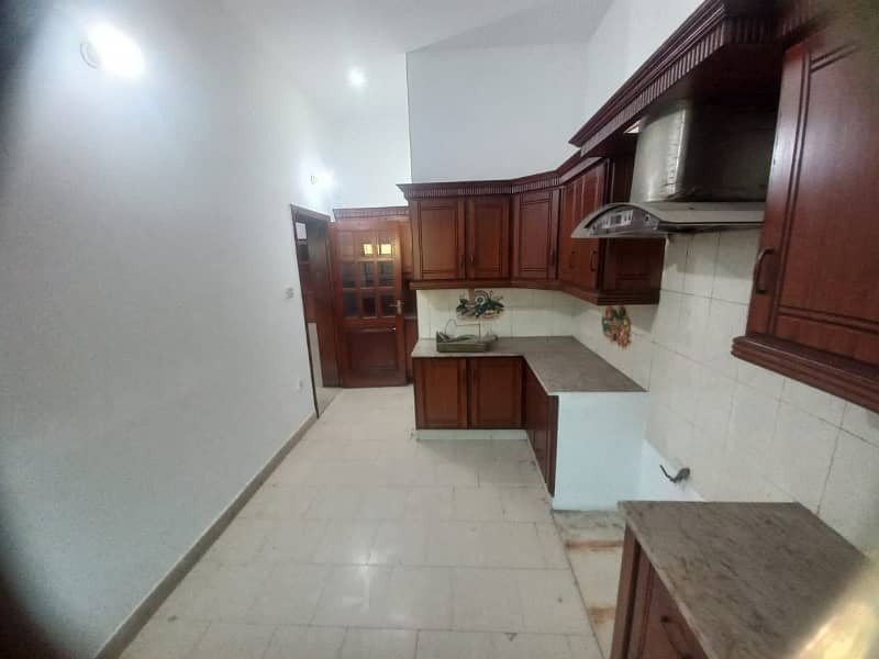 1 kanal house available for sale in Velencia housing society Lahore 23