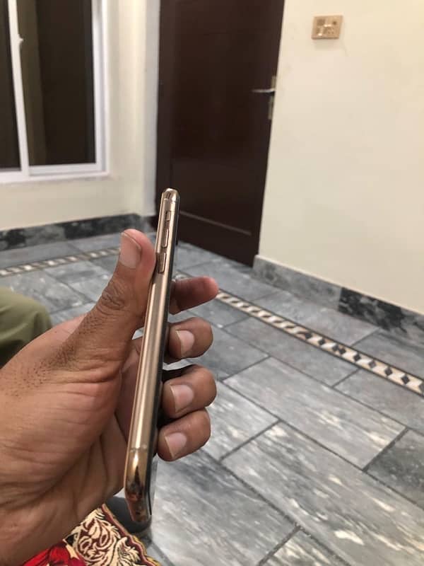 iphone 11 pro pta aproved 1