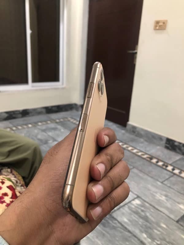 iphone 11 pro pta aproved 2