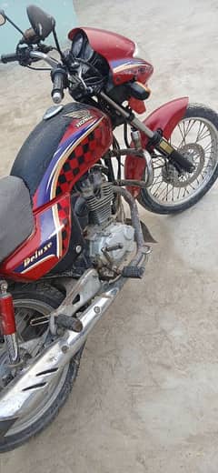 honda delax 125 all ok