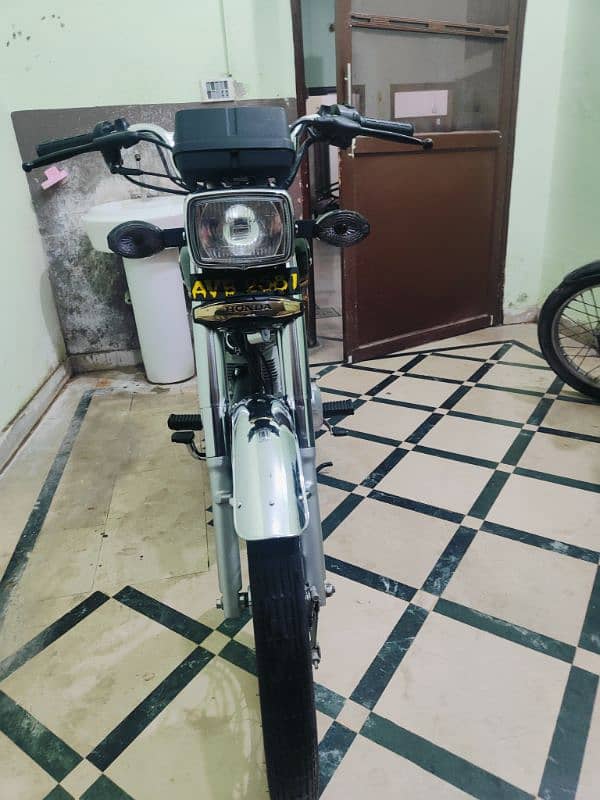 Honda 125 self start 2