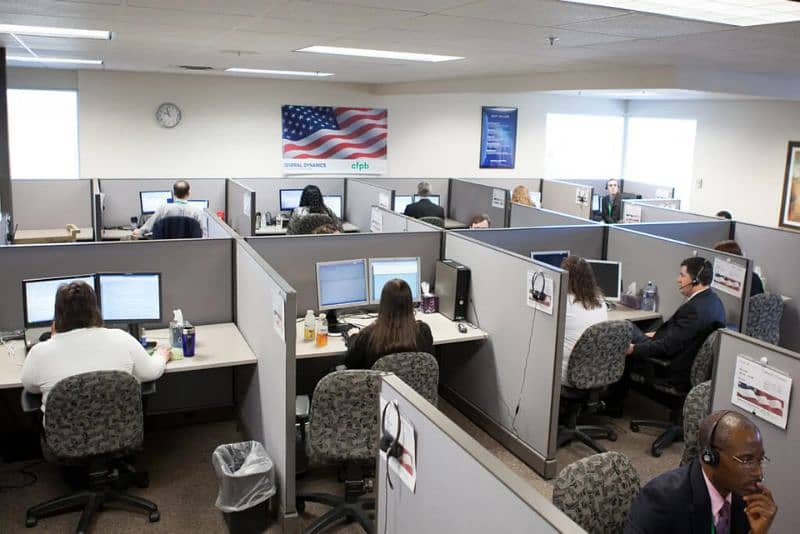 Fresh Students Can Apply for a Call Center Jobs 0