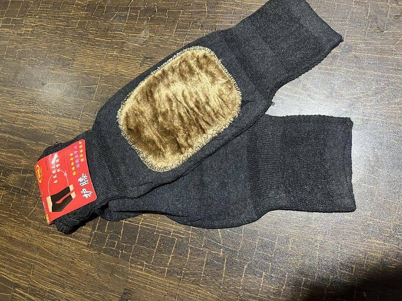 unisex wool knee warmer 2