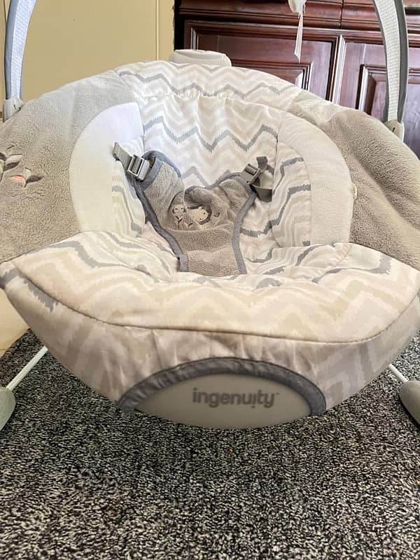 Baby Bouncer Seat | infant Bouncer seat with toys 2