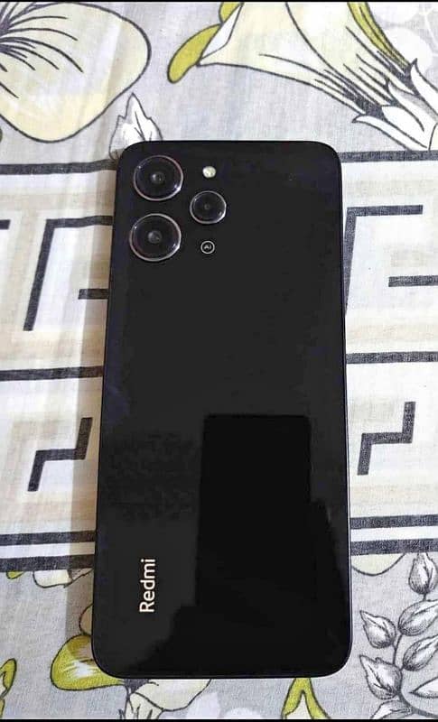 Redmi 12 8/128 0