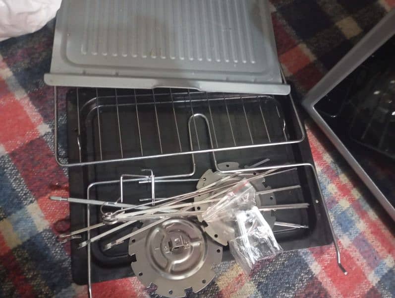 Anex Deluxe Oven Toaster AG-3067 in excellent condition. 7