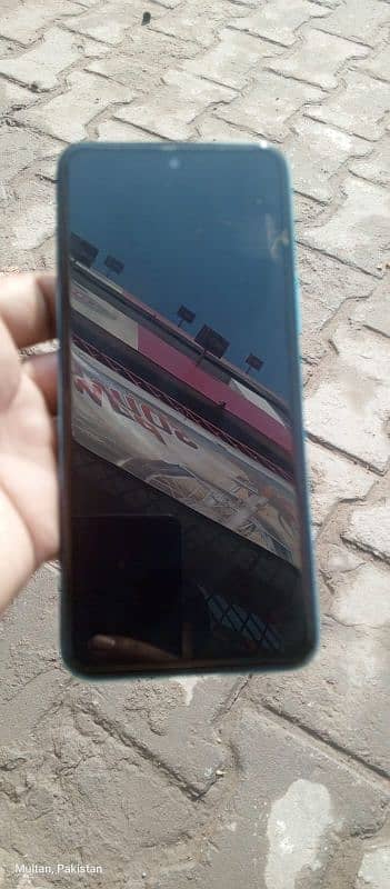 Infinix hot 12 4