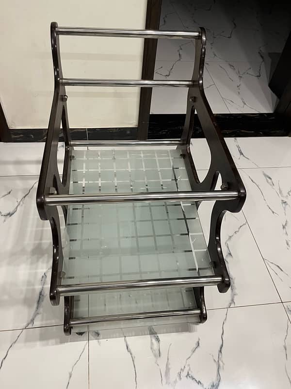 Glass trolley table 1