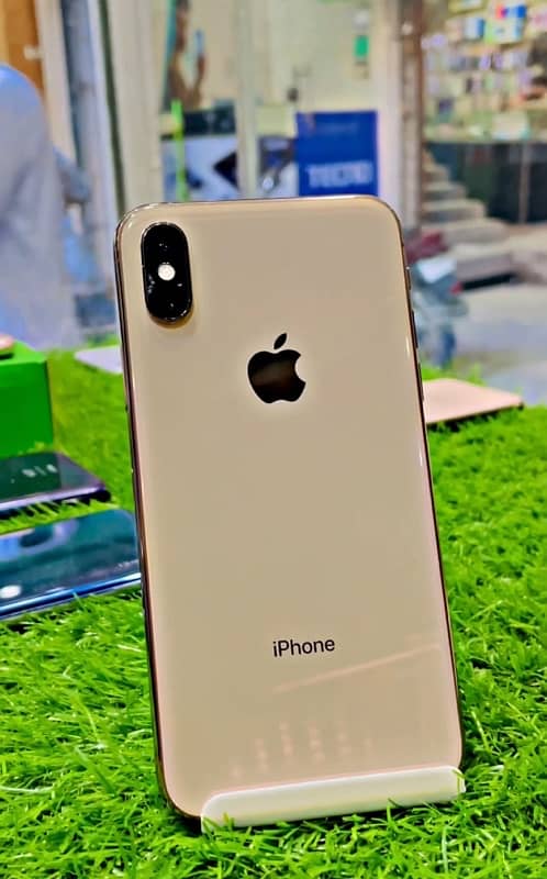 i phone xs pta approved 256 gb dual sim 0