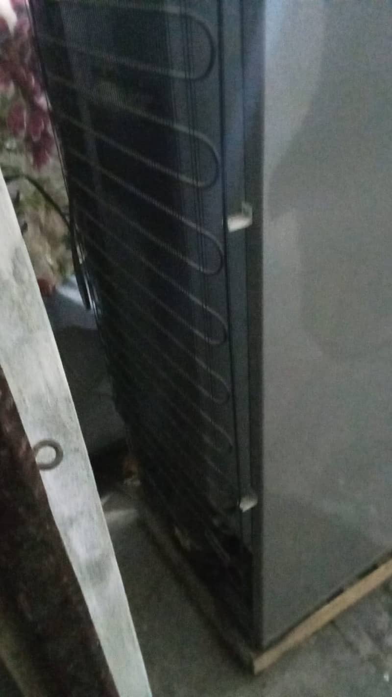 Fridge for sell 1