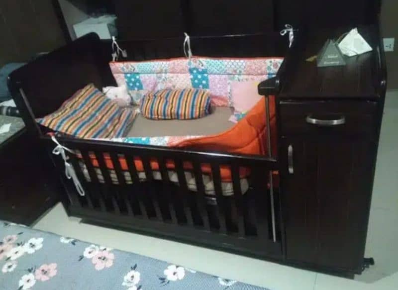 wooden kids cot with bedding accessories 4