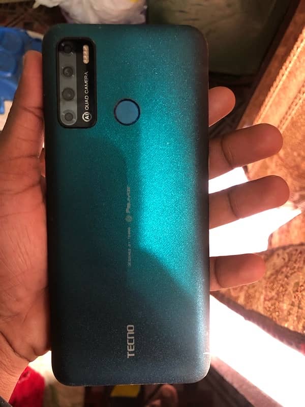 tecno Lc8 128 gb ram 6 gb 2