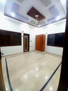 3 BED DRAWING & DINING 2nd FLOOR PORTION FOR RENT