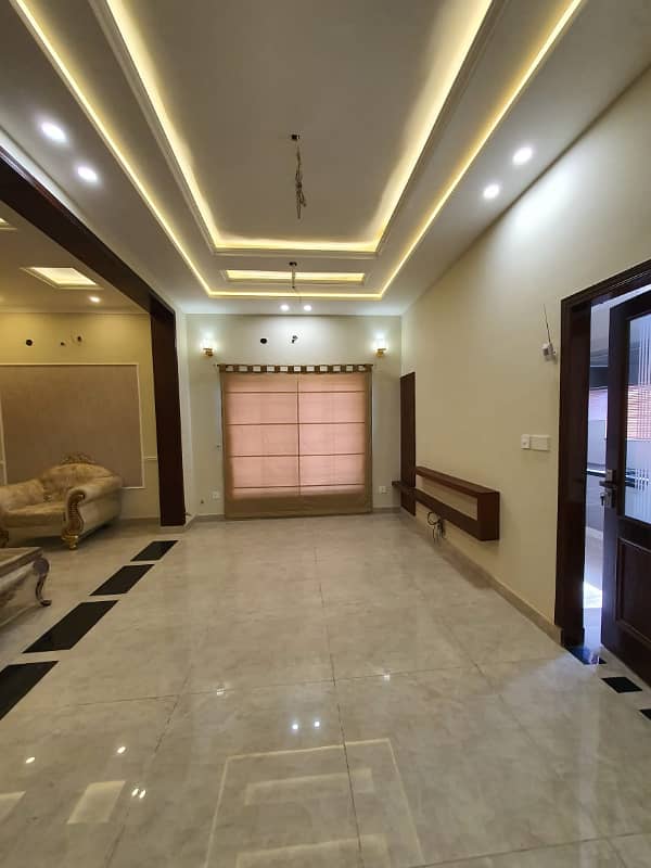 6.5 Marla Corner 80 Feet Wide Road House For Sale In OLC B Block Phase 2 Bahria Orchard Lahore Pakistan 11