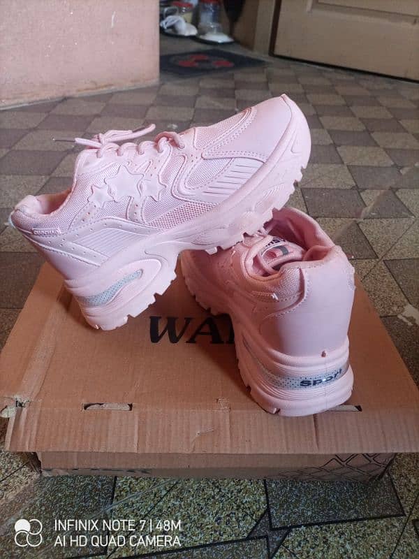 pink sheos for grils 1