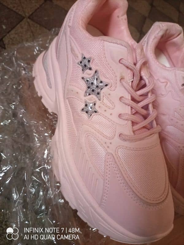 pink sheos for grils 4