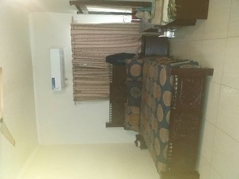 Saprat Entras Available For Rent 2bedrooms Kitchen TV Lounge 6