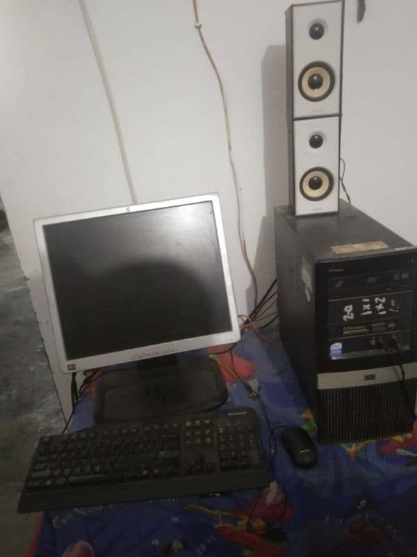 Full set of computer 0